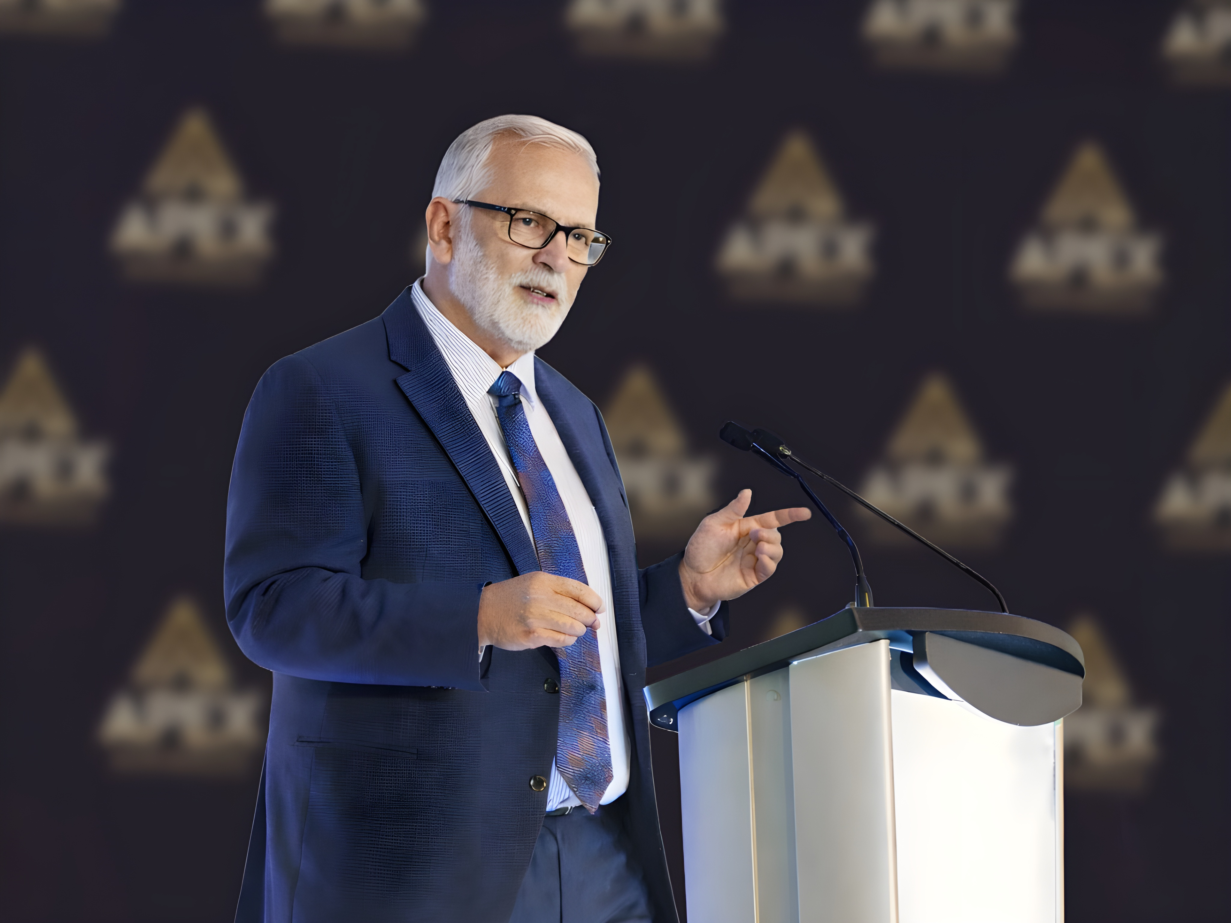 Senior leaders and CXOs at an awards event